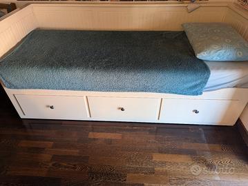 struttura letto divano ikea hemnes 80×200