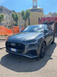 Audi Q8 5.0 TDI Tiptronic Sport  S-Line