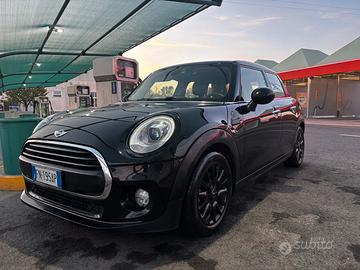 Mini One 75cv
