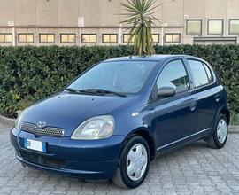 Toyota Yaris 1.0i 5Porte Neopatentati