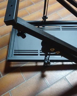 consol videogiochi con volante e comandi