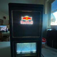 Mini frigorifero RedBull con amplificatore