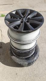 4 Cerchi in lega R17 a 5 fori per Hyundai i40