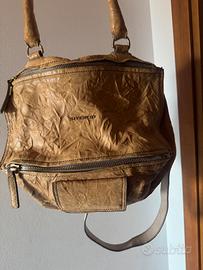 Woman leather bag borsa