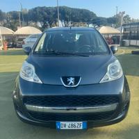 Peugeot 107 1.0 68CV 5p. Sweet Years