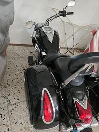YAMAHA XVS 950A