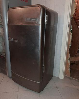 frigo anni 50 vintage decorativo
