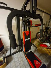 palestra completa con anche sacco da box