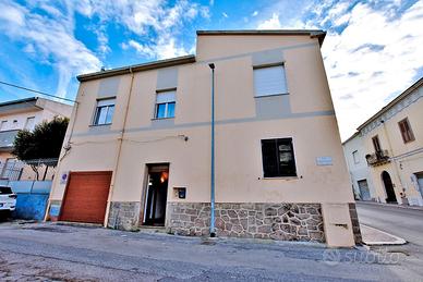 A Sorso, a soli tre minuti dal mare