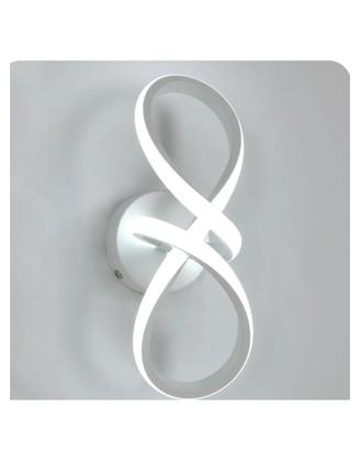 Applique led 3 luminosità differenti 