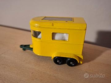 Modellini Matchbox trailer cavalli