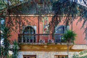 07 Villa Singola su tre livelli con ampio giardino