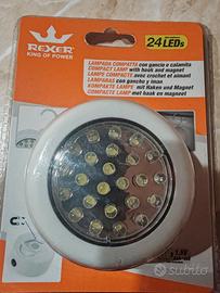 Lampada con gancio e calamita 