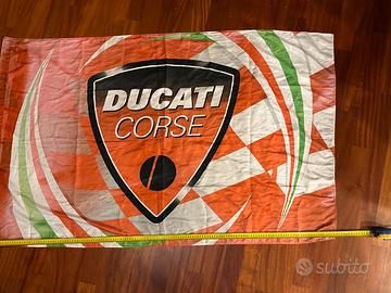 Bandiera vintage Ducati Corse epoca Stoner