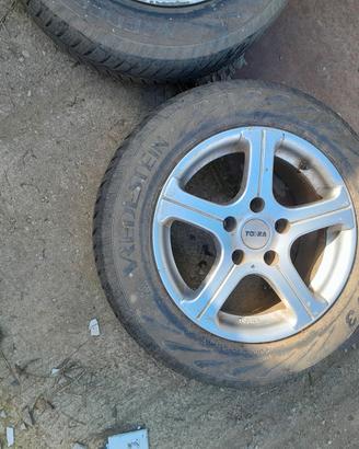 Cerchi da 16 toora attacco mazda