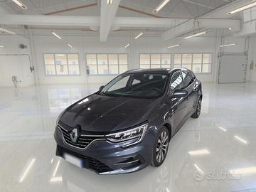 RENAULT MEGANE 1.5 DCI 85 KW BLUE TECHNO EDC STATI