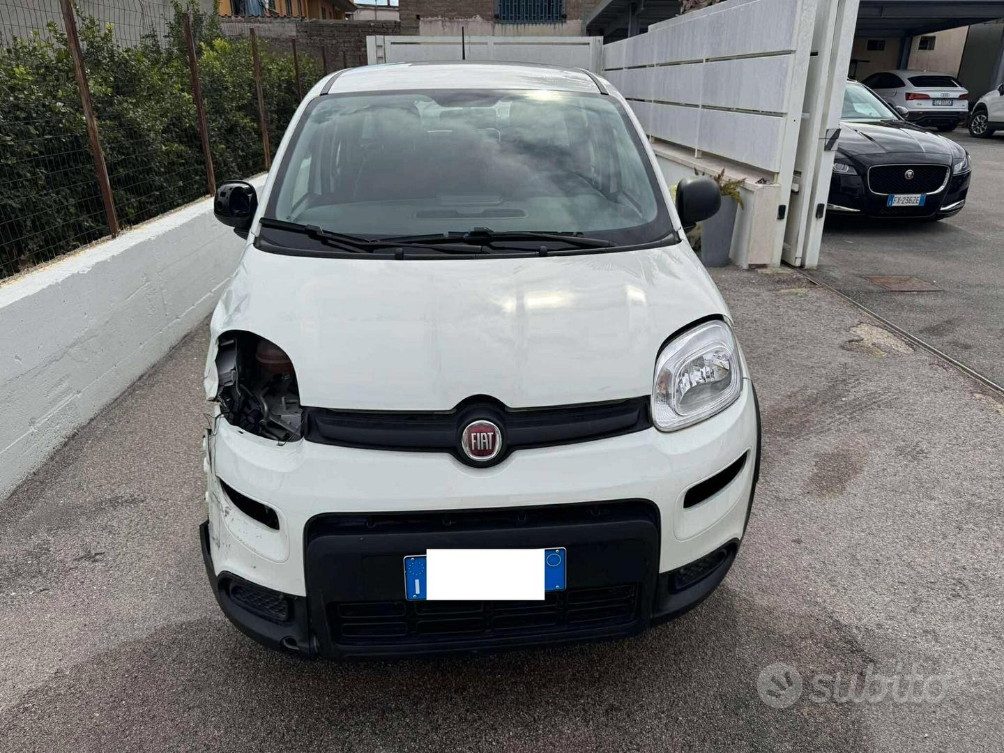 Fiat Panda 2023 photo 2