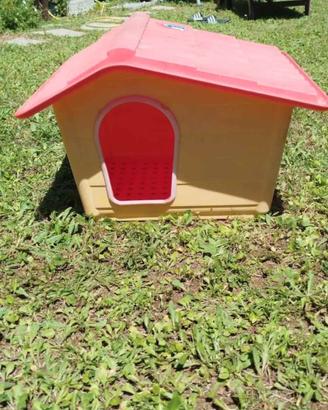 Casetta per cani e gatti 