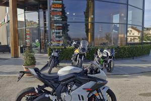 CFMOTO 675 SR-R Aerolite Grey