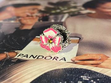 PANDORA Charm 790777C01 Viola del pensiero Rosa