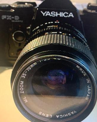 Reflex YASHICA FX-D QUARTZ + 2 OBIETTIVI