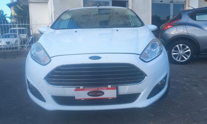 Ford Fiesta 1.5 TDCi 75CV 5 porte Titanium