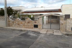 Villa al centro di S. Pietro in Bevagna