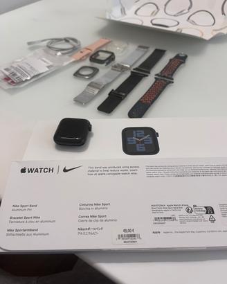 Apple Watch SE 2ª gen 40mm Midnight 88% batteria