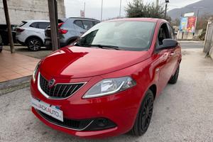 Lancia Ypsilon 1.0 FireFly 5 porte S&S Hybrid Gold