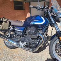 Moto Guzzi V7 IV - 2023