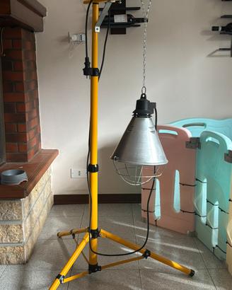 Lampada per scaldare animali