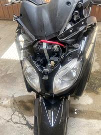 Yamaha X-Max 250 - 2013