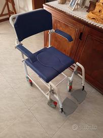 Sedia con rotelle da bagno per disabili e anziani 
