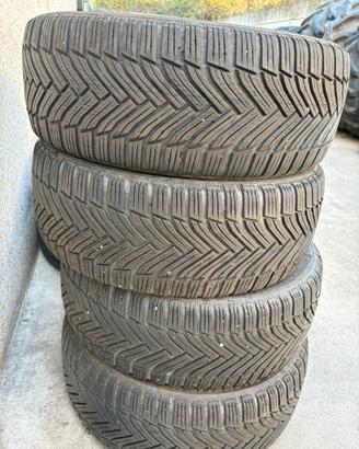 225/45 17