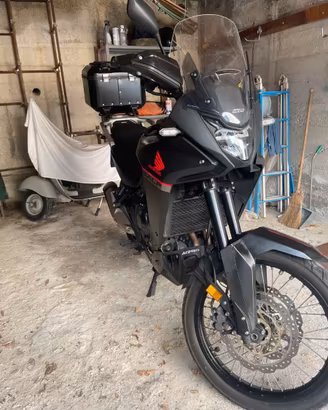 Honda Transalp 750 (2024) - Bauletto -  gomme 85