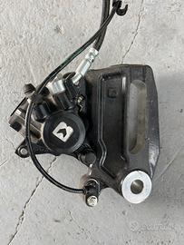 Pinza freno posteriore duke 390 2021/2023