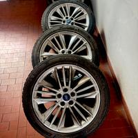 Pneumatici e cerchi invernali