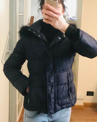 Piumino blu scuro con cappuccio rimovibile