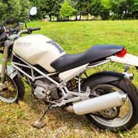 Ducati Monster 600 dark 1999