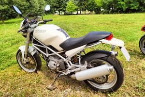 Ducati Monster 600 dark 1999