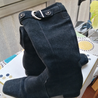 Stivale in alcántara