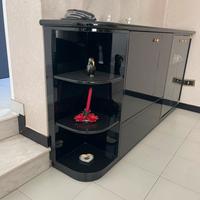 Mobile laccato  nero