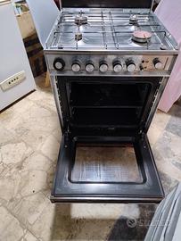 Piano cottura e forno monoblocco