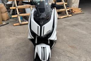 WOTTAN GT2 300 – ANNO 2025 – SOLO 5.400 KM