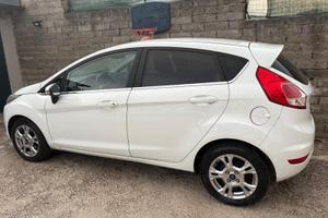 Ford fiesta GPL