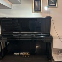 Pianoforte KAWAI-Nero lucido