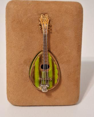 Miniatura violino in ottone e smalto. Anni 50/60