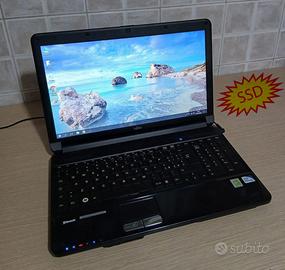 Notebook Fujitsu con Intel Core i3 e SSD