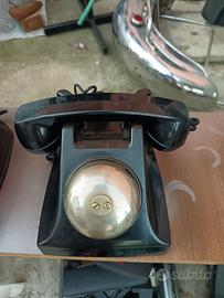 Telefono bachelite