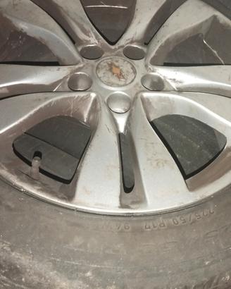 4 cerchi in lega 225/50 r17